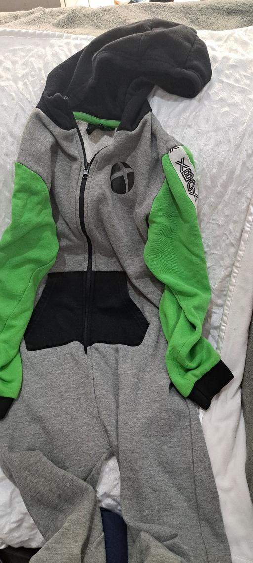  — Xbox Onesie Age 10-11