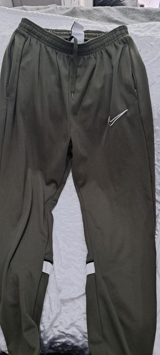  — Nike Trousers Kids XL