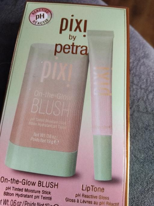  — pixi  by petra 