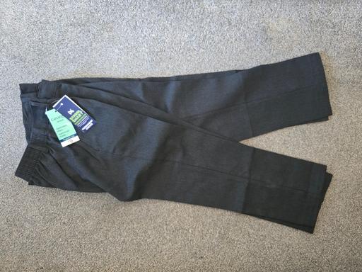  — 2 boys school trousers age 7/8y bnwt