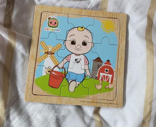 — new Cocomelon Puzzles & Learning Clock