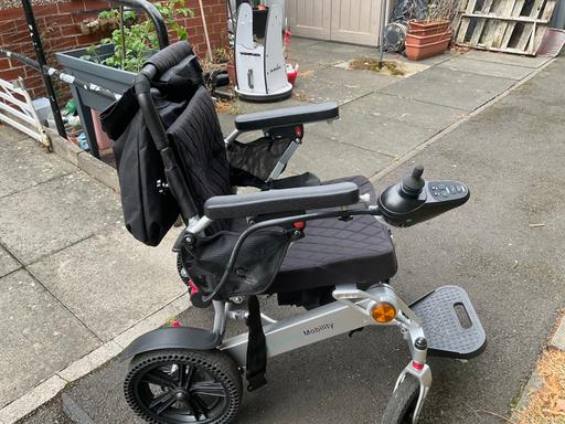  — Electric wheelchair