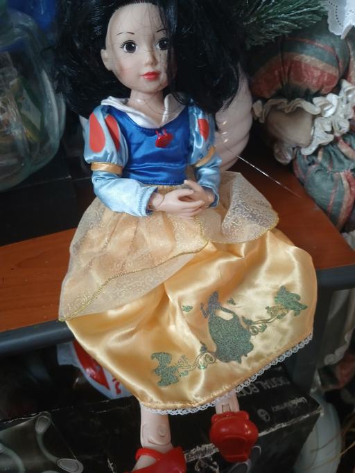  — doll with benable joints