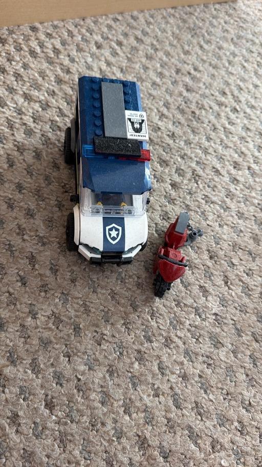  — Lego city police van