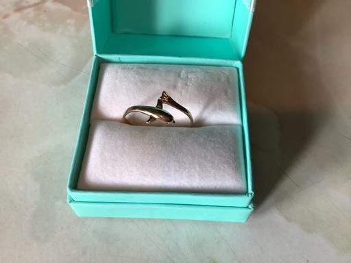  — 9ct Dolfin ring