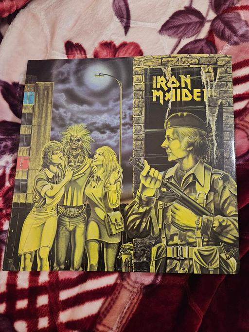  — Iron Maiden Women in Uniform/Invasion 12" Sin