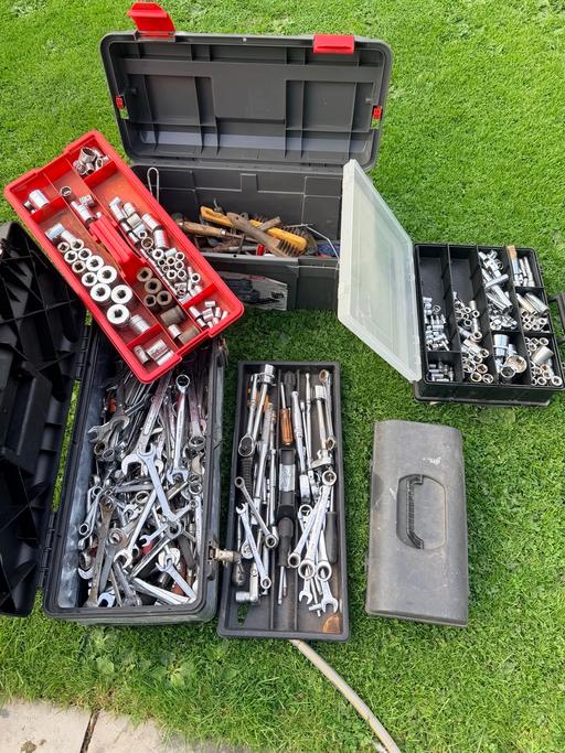  — Mixed tools - sockets and spanner’s