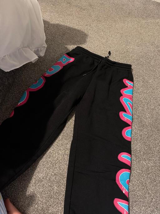 — New York joggers