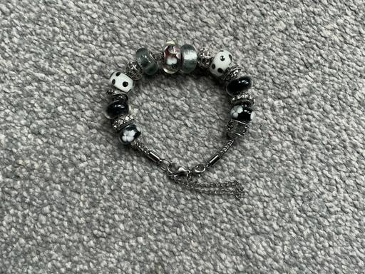  — Charm bracelet