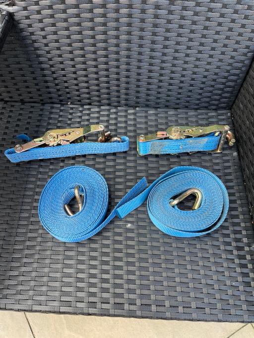  — Ratchet Straps