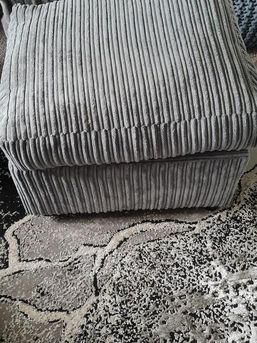  — foot stool as new