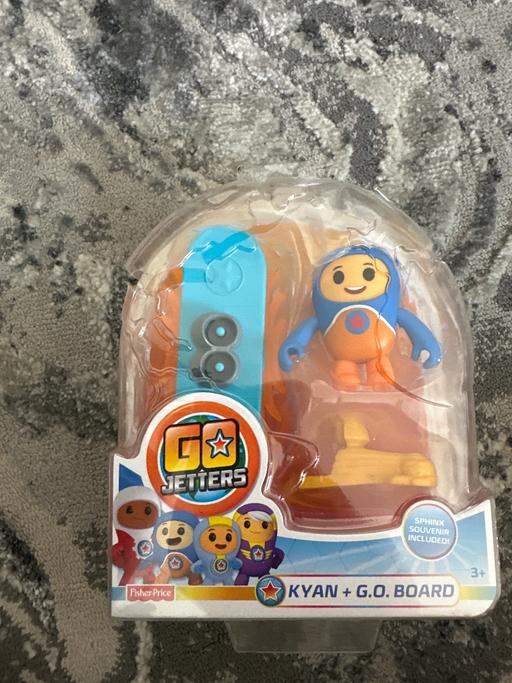  — Go jetters toy box damage