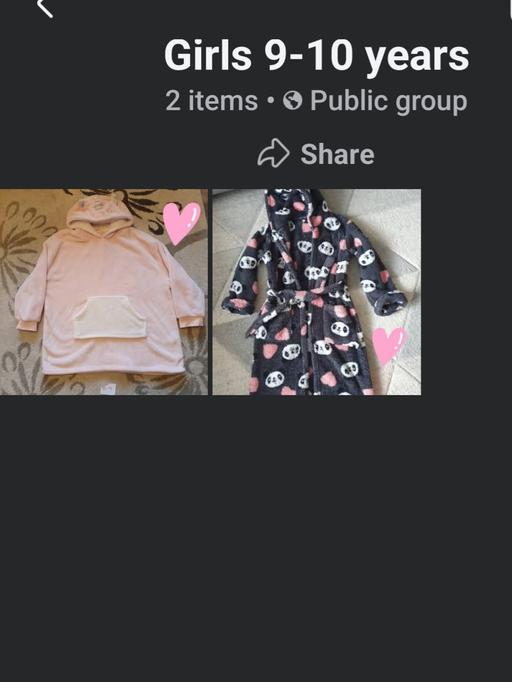  — girls 9-10 dressing gown and oodie