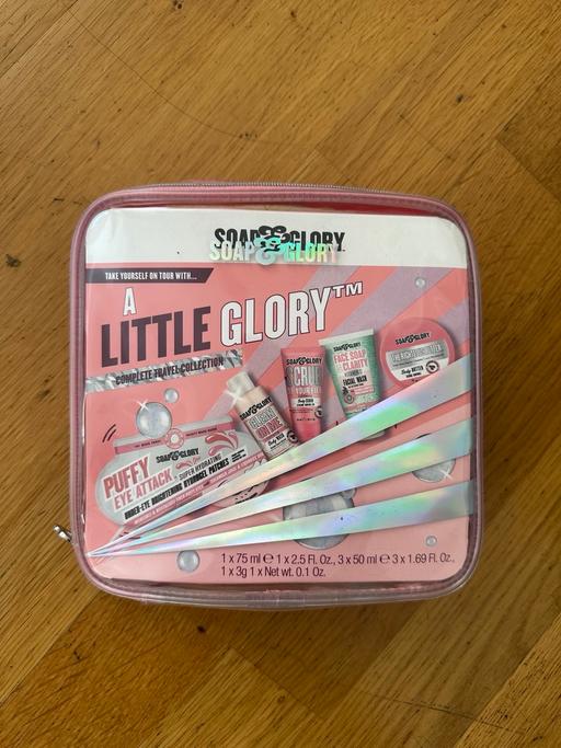  — Soap & Glory Mini Set
