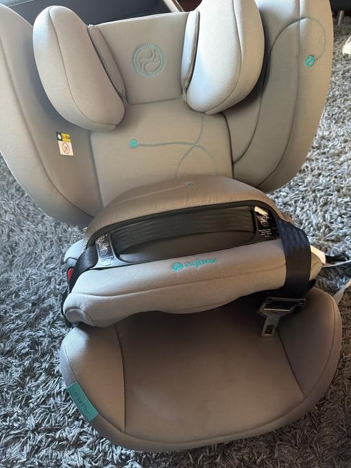  — Cybex G i size car seat