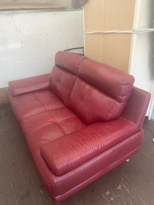  — Sofa