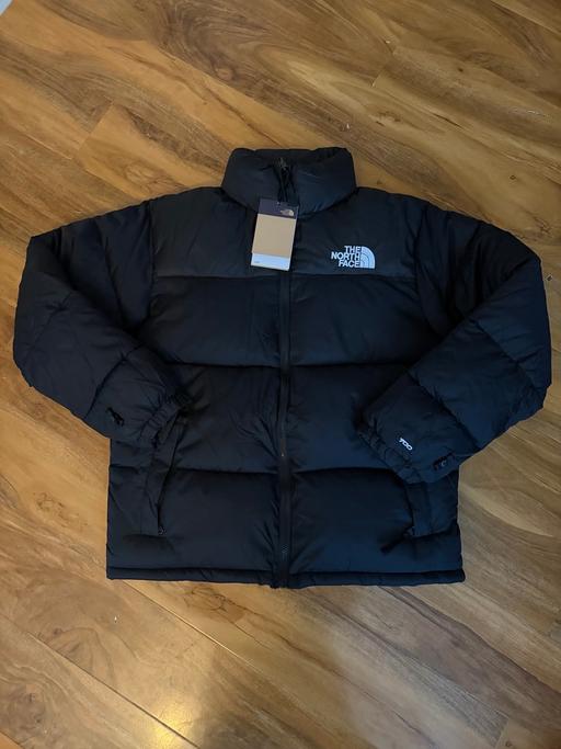  — Men’s XL north face retro 1996 puffer coat