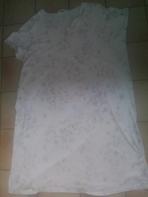  — LADIES BONMARCHE NIGHTIE