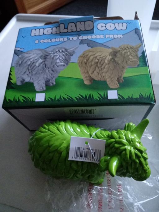  — brand new HIGHLAND COW ORNAMENT