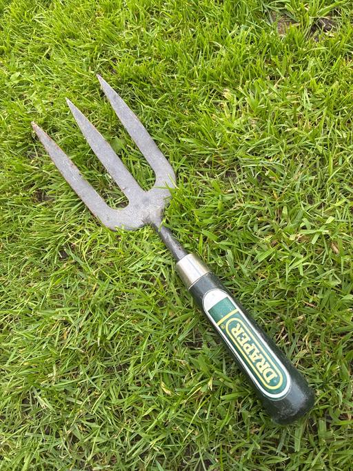  — Garden Hand Fork