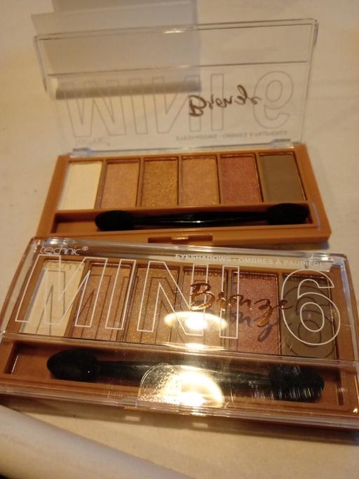  — 2 brand New ladies MINI6  EYESHADOWS