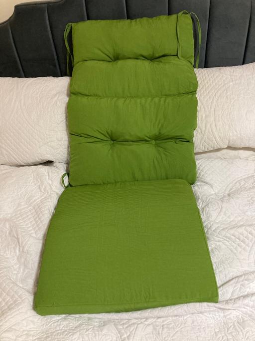  — Patio chair seating
