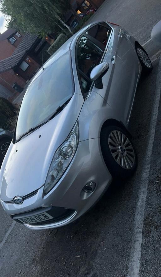  — Ford fiesta titanium 1.4 petrol 2009