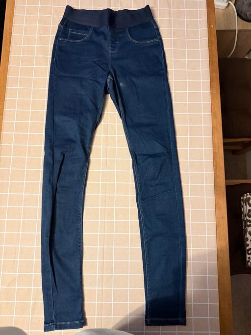  — Women’s jeggings trousers size 8
