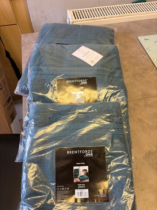  — Towel bundle