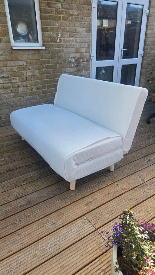  — Sofa bed cream