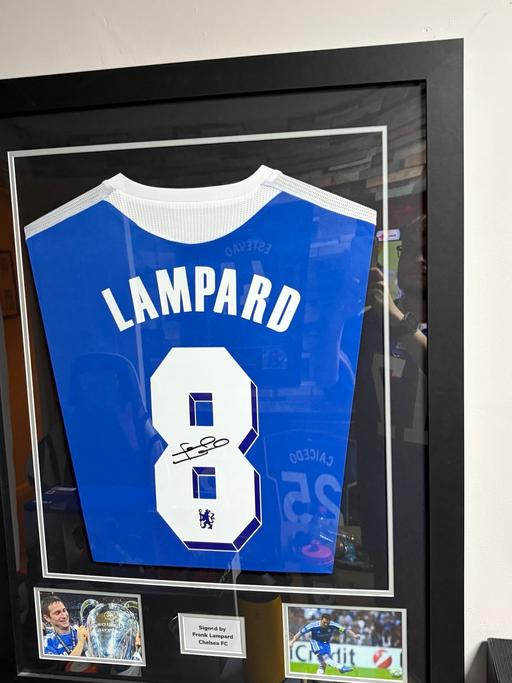  — Hand signed Chelsea shirt