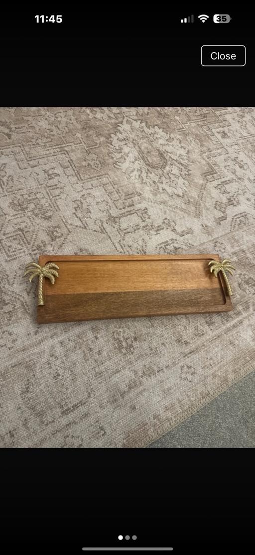  — Wooden acai tray