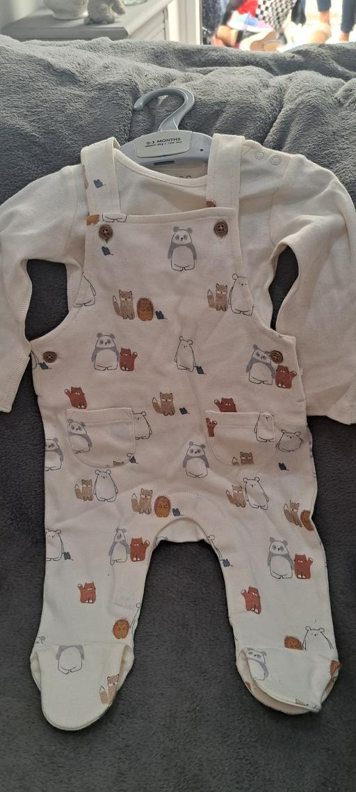  — M&S Outfit Age 0-3m