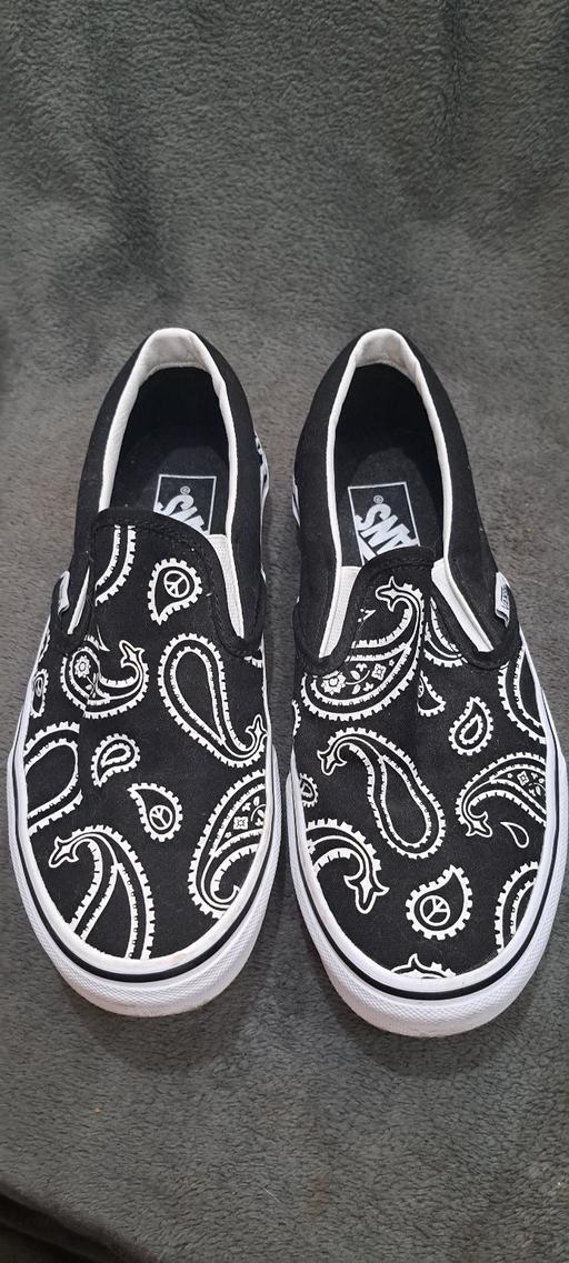  — Vans Trainers Size 5