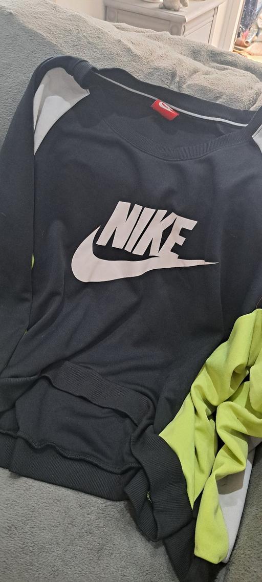  — Nike Sweater Age Adult L
