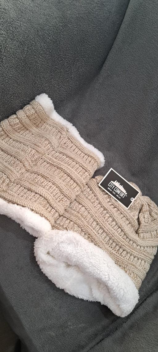  — Beanie