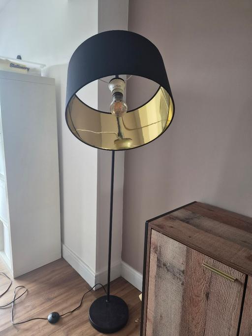  — black & gold bend over floor reading lamp