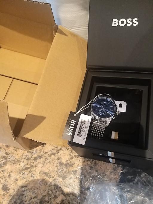  — boss men watch brand New
