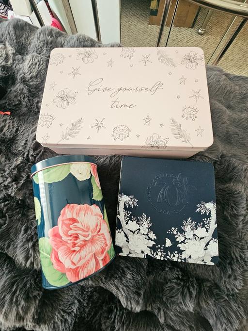  — 3 gift tins..empty