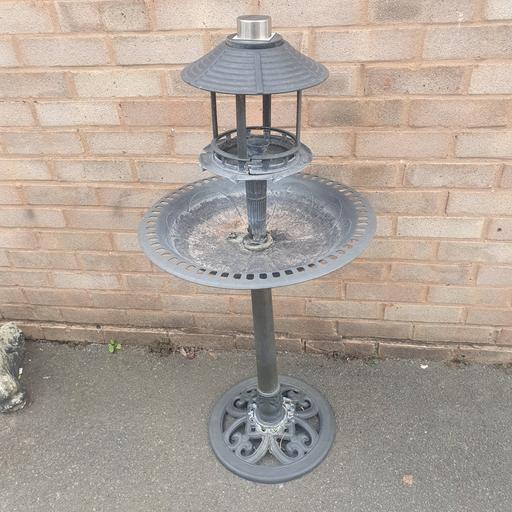  — Resin Birdbath & Feeder, With Solar Light ,