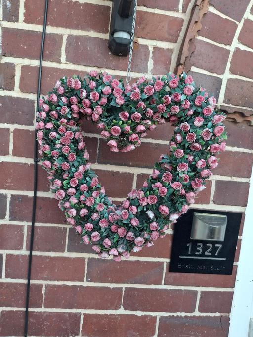  — garden hanging flower heart