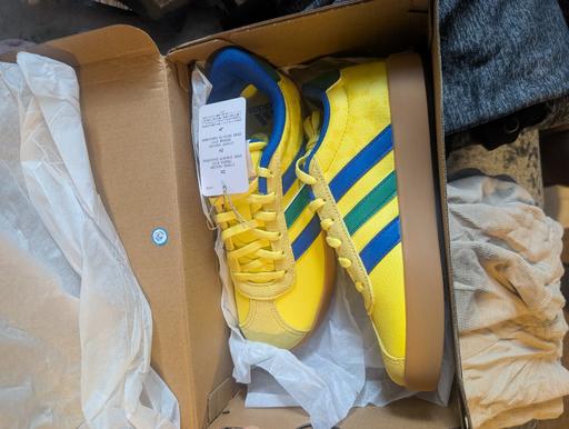  — Adidas VL Court Brazil 2.5