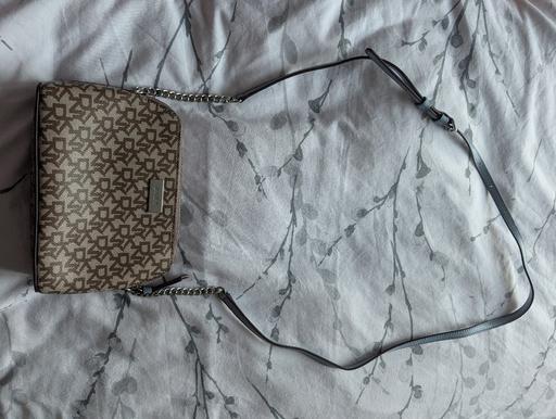  — dkny bag