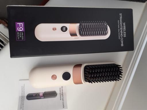  — Battery Hair Straighting Comb(LU33BY)