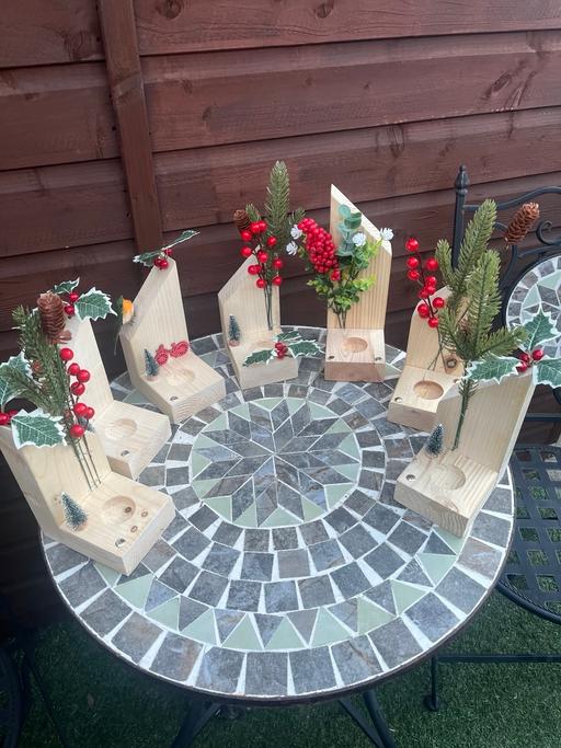  — Christmas candles