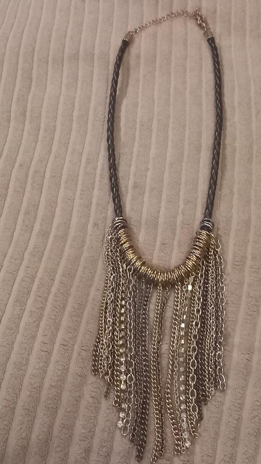  — necklace