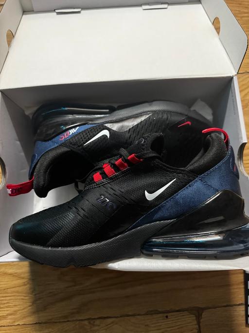  — Nike 270s