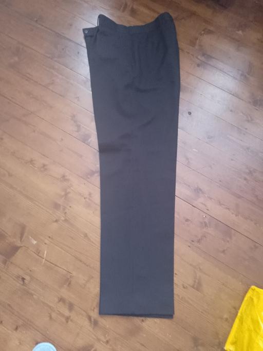  — Debenhams mens trousers 34 W