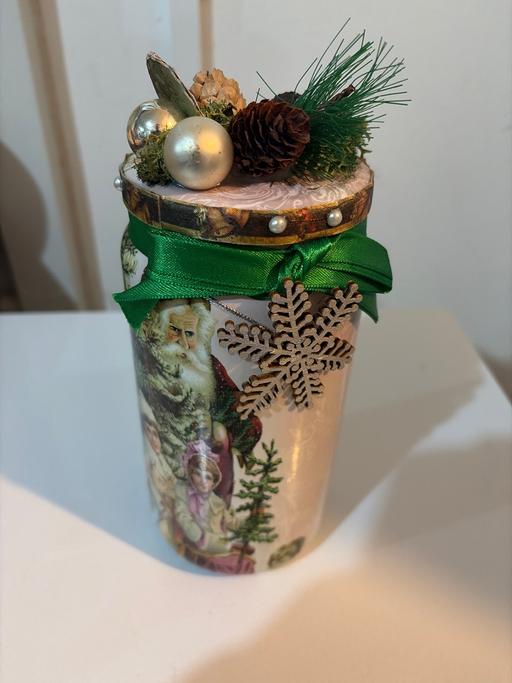  — Decorative jar