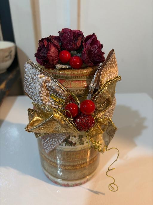  — Decorative jar